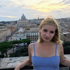 Meet your Posher, Madison